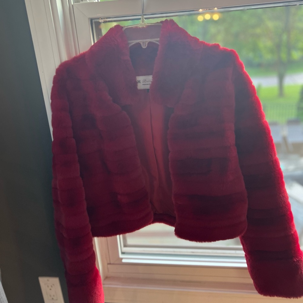 Cropped Belle Fare Fur Jacket - Deep Red - Picture 4 of 5